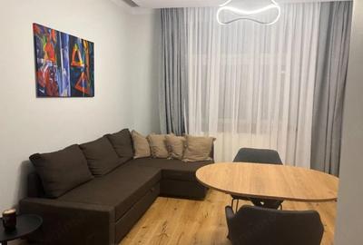 Apartament cu 2 camere nedecomandat în Central - 1