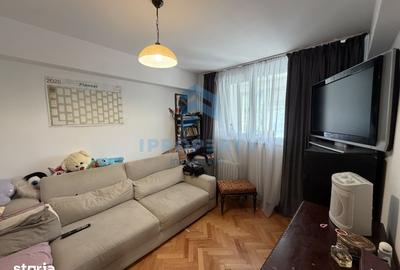 Apartament cu 3 camere în Obor