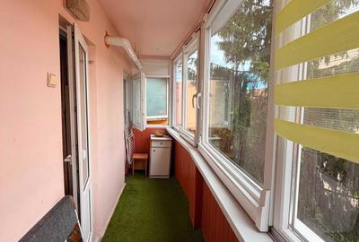 Apartament cu 3 camere decomandat în Astra - 5