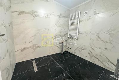 Apartament cu 3 camere decomandat în Calea Moldovei - 4