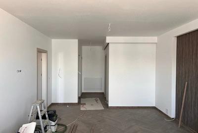 Apartament cu 2 camere decomandat în Florești