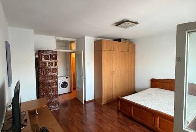 Garsonieră decomandată în Alexandru cel Bun