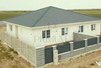 Casă cu 3 camere cu Teren 463 Mp în Șag