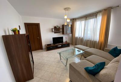 Apartament cu 3 camere, mobilat în Unirii