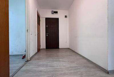 Apartament cu 3 camere decomandat în Drumul Taberei - 13