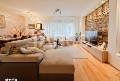 Apartament cu 3 camere semidecomandat în Gheorgheni