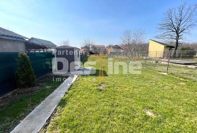 Casă individuală cu 6 camere cu Canalizare în Păulești - 1