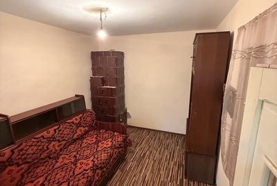 Casă cu 3 camere în Pârșcoveni - 5