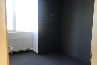 Spațiu comercial, de 92 mp, în Central