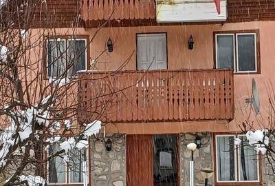 Casă cu 4 camere în Cârăști - 8