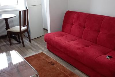 Apartament cu 2 camere semidecomandat în Calea Victoriei
