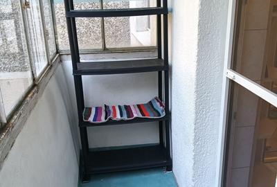 Garsonieră decomandată în Decebal - 5