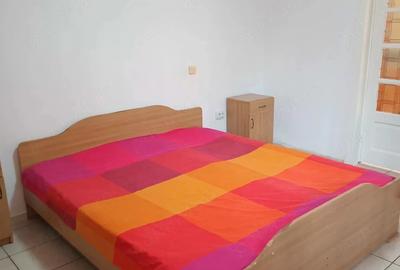 Garsonieră decomandată în Pieptănari