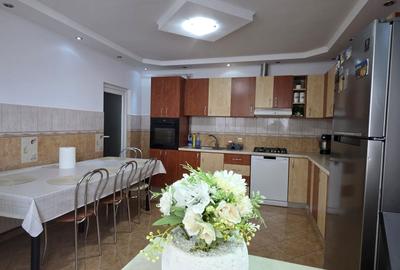 Casă cu 3 camere cu Teren 224 Mp în Central