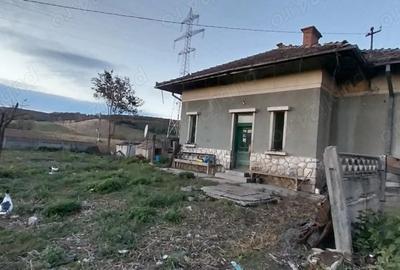 Casă cu 3 camere în Central - 3