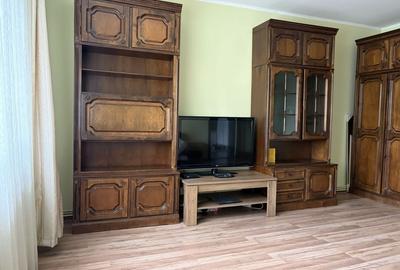 Apartament cu 3 camere decomandat în Central - 2