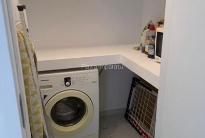 Apartament cu 3 camere decomandat în Victoriei