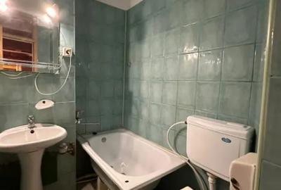 Apartament cu 4 camere decomandat în Poarta 6 - 3