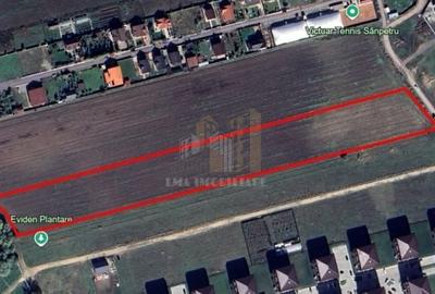 Teren de 17400 mp, în Sânpetru