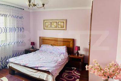 Casă cu 7 camere cu Teren 959 Mp în Central - 2