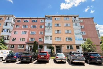 Apartament cu 3 camere semidecomandat în Semicentral - 1