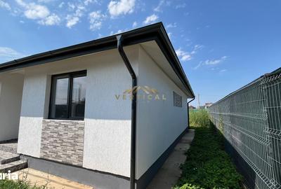 Casă cu 4 camere cu Teren 315 Mp în Dobroești - 2