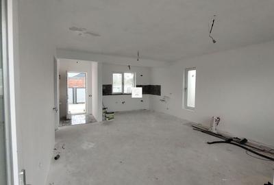 Casă individuală cu 3 camere cu Canalizare în Samurcași - 5