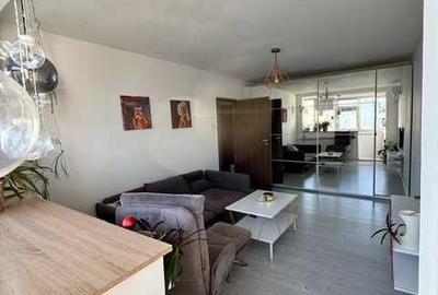 Apartament cu 2 camere decomandat în Obor