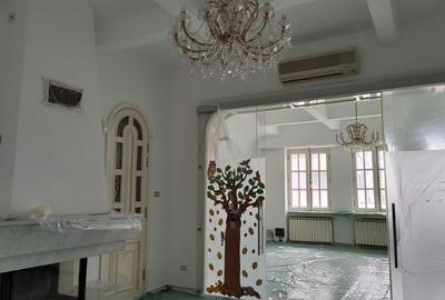 Casă individuală cu 6 camere cu Teren 651 Mp în 13 Septembrie - 1