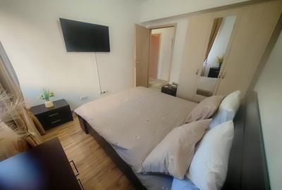 Apartament cu 2 camere decomandat în Tractorul - 11