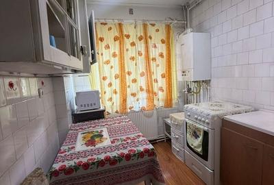 Apartament cu 3 camere în Gară