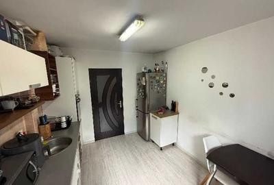 Apartament cu 3 camere decomandat în Sud - 5