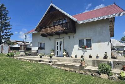 Casă cu Teren 93 Mp în Zaharești - 9