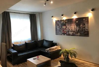 Apartament cu 3 camere decomandat în Titan - 1