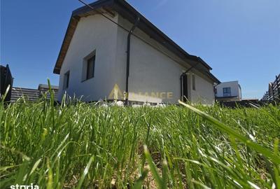 Casă cu 3 camere cu Teren 375 Mp în Berceni - 2