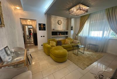Apartament cu 3 camere semidecomandat în Rosetti - 1
