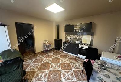 Casă individuală cu 4 camere cu Canalizare în Cristian - 23