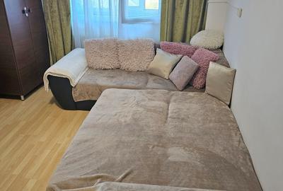 Apartament cu 2 camere decomandat în Faleza Nord