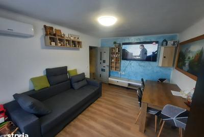 Apartament cu 3 camere semidecomandat în Micro 15 - 2
