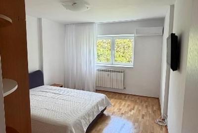 Apartament cu 3 camere decomandat în Tineretului - 6