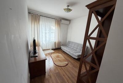 Apartament cu 2 camere, mobilat în Decebal