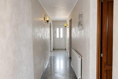Casă cu 4 camere în Ostroveni - 8