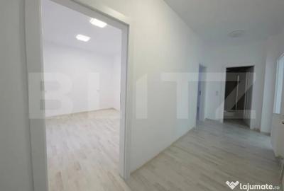 Apartament cu 3 camere decomandat în Independenței - 12