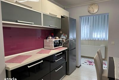 Apartament cu 2 camere decomandat în Nufărul - 1