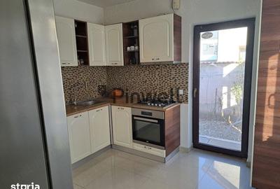 Casă cu 4 camere cu Teren 300 Mp în Singureni