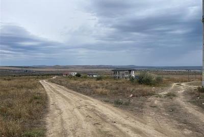 Teren Construcții intravilan de 474 mp, în Peco - 3