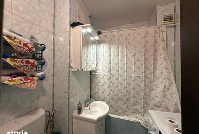 Apartament cu 3 camere decomandat în Gară - 2
