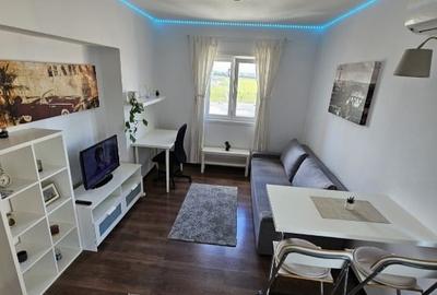 Apartament cu 2 camere decomandat în Ștefăneștii de Jos - 2