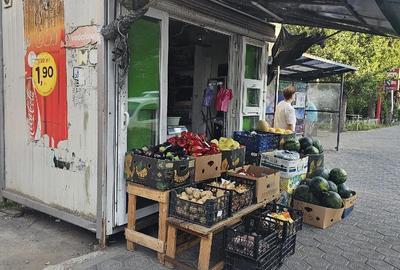 Spațiu comercial, de 6 mp, în Central - 1