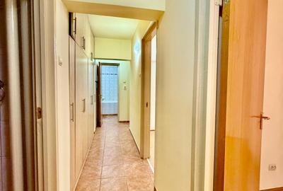 Apartament cu 4 camere decomandat în Tineretului - 6